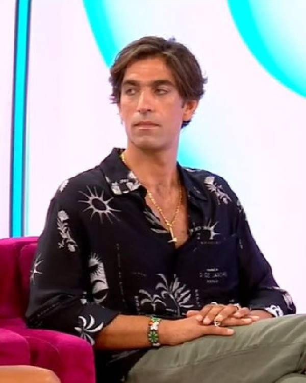 Dois às 10 Manu Rodrigues Black Printed Shirt Doodle Jackets